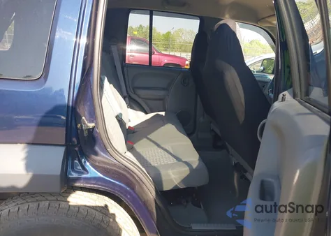 2006 Jeep Liberty Sport из США, поврежденный, VIN 1J4GL48K56W209186